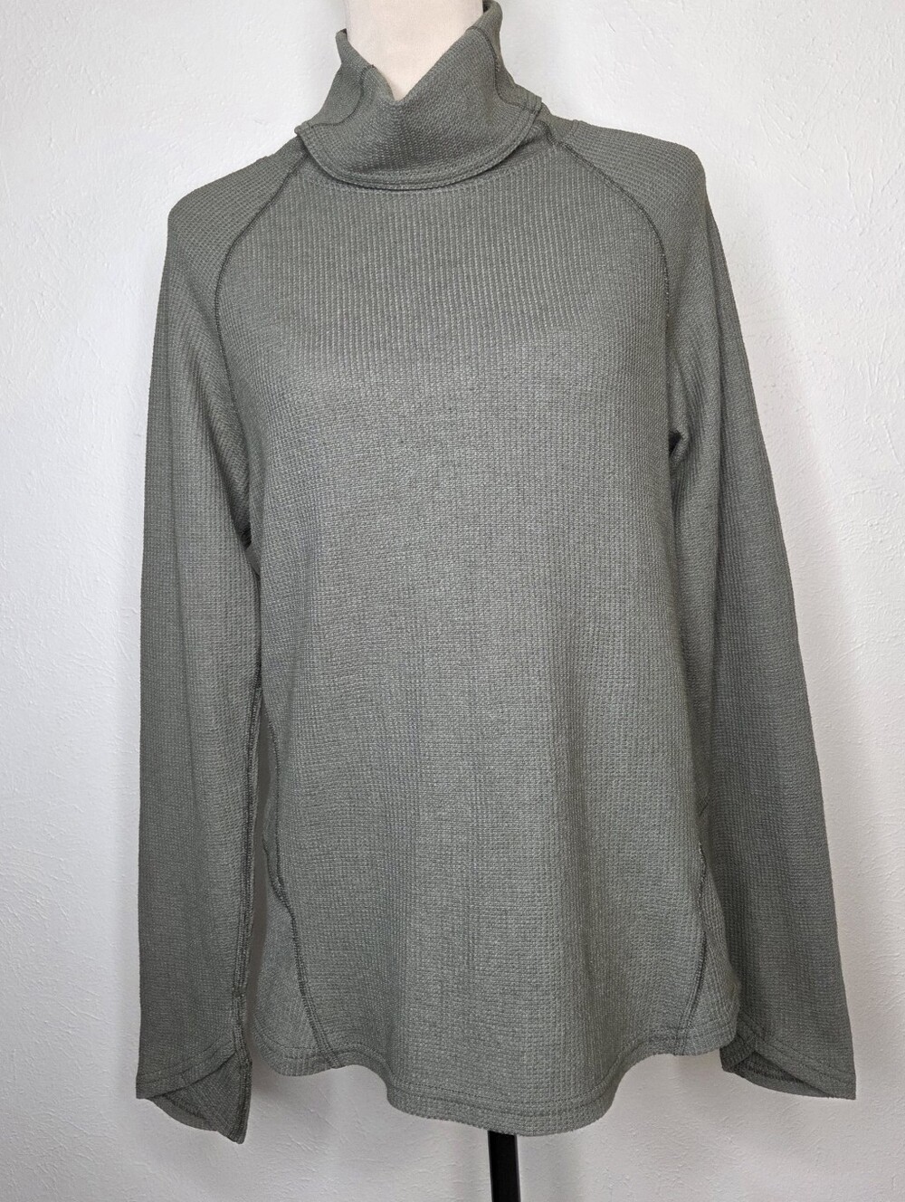 KÜHL Petra Waffle Knit Turtleneck Thumbhole Pullover Sage Olive Green Medium